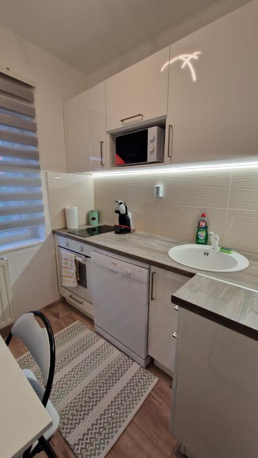 Anida Holiday Home โชพรอน ภายนอก รูปภาพ
