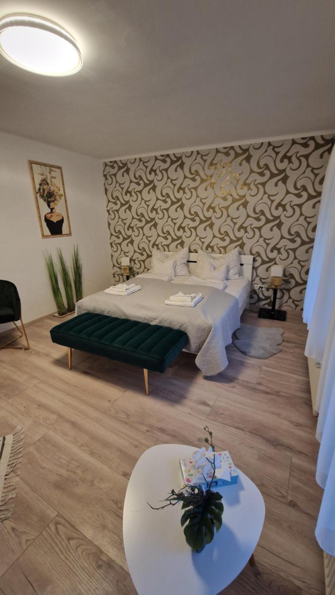 Anida Holiday Home โชพรอน ภายนอก รูปภาพ